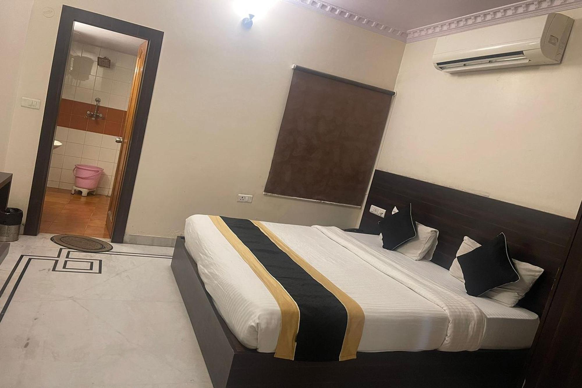 Hotel Rang Mahal Near Jaipur International Airport Ngoại thất bức ảnh