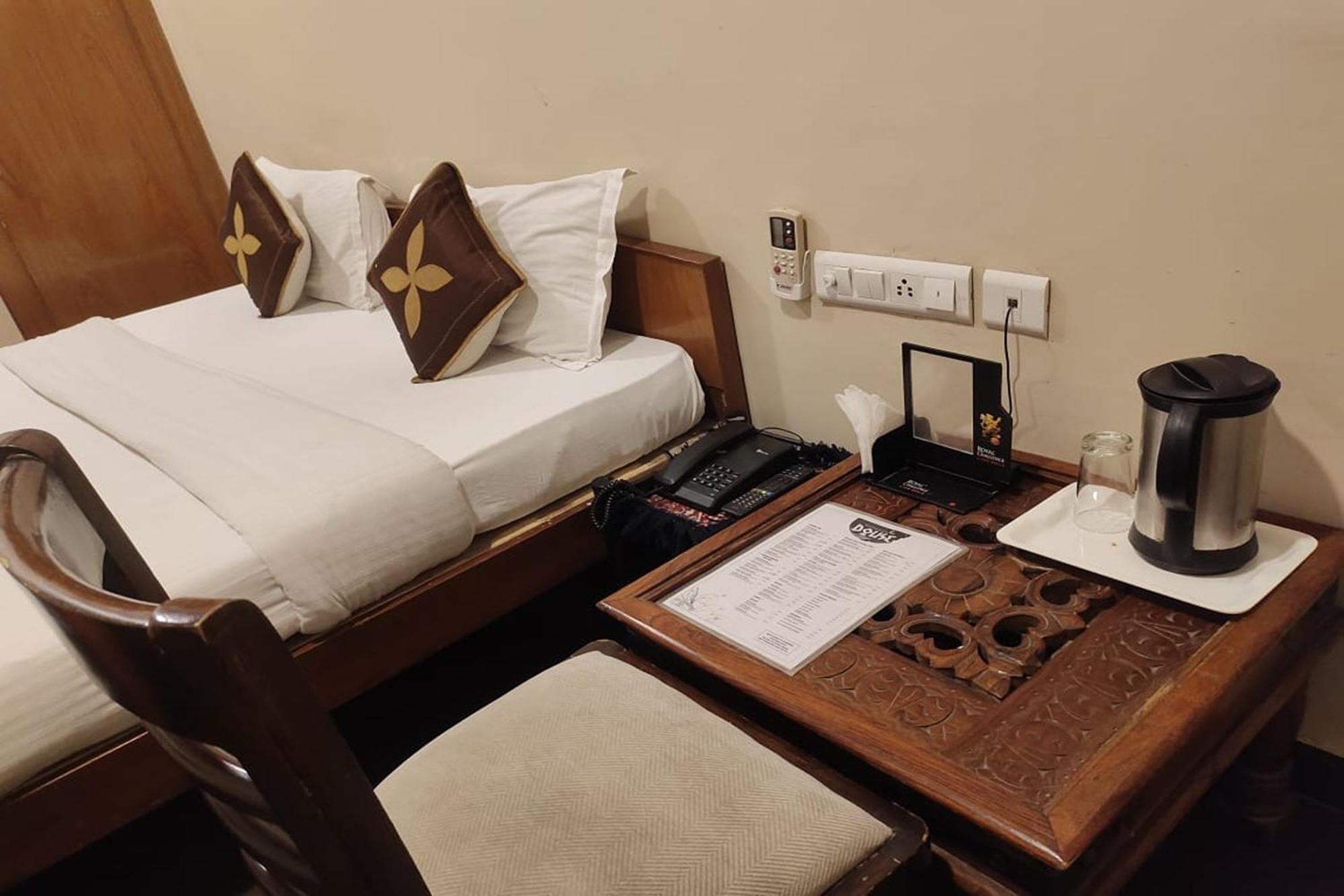 Hotel Rang Mahal Near Jaipur International Airport Ngoại thất bức ảnh