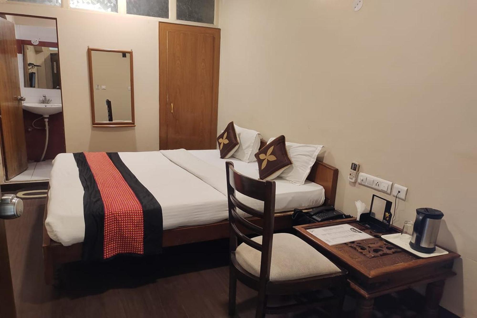 Hotel Rang Mahal Near Jaipur International Airport Ngoại thất bức ảnh