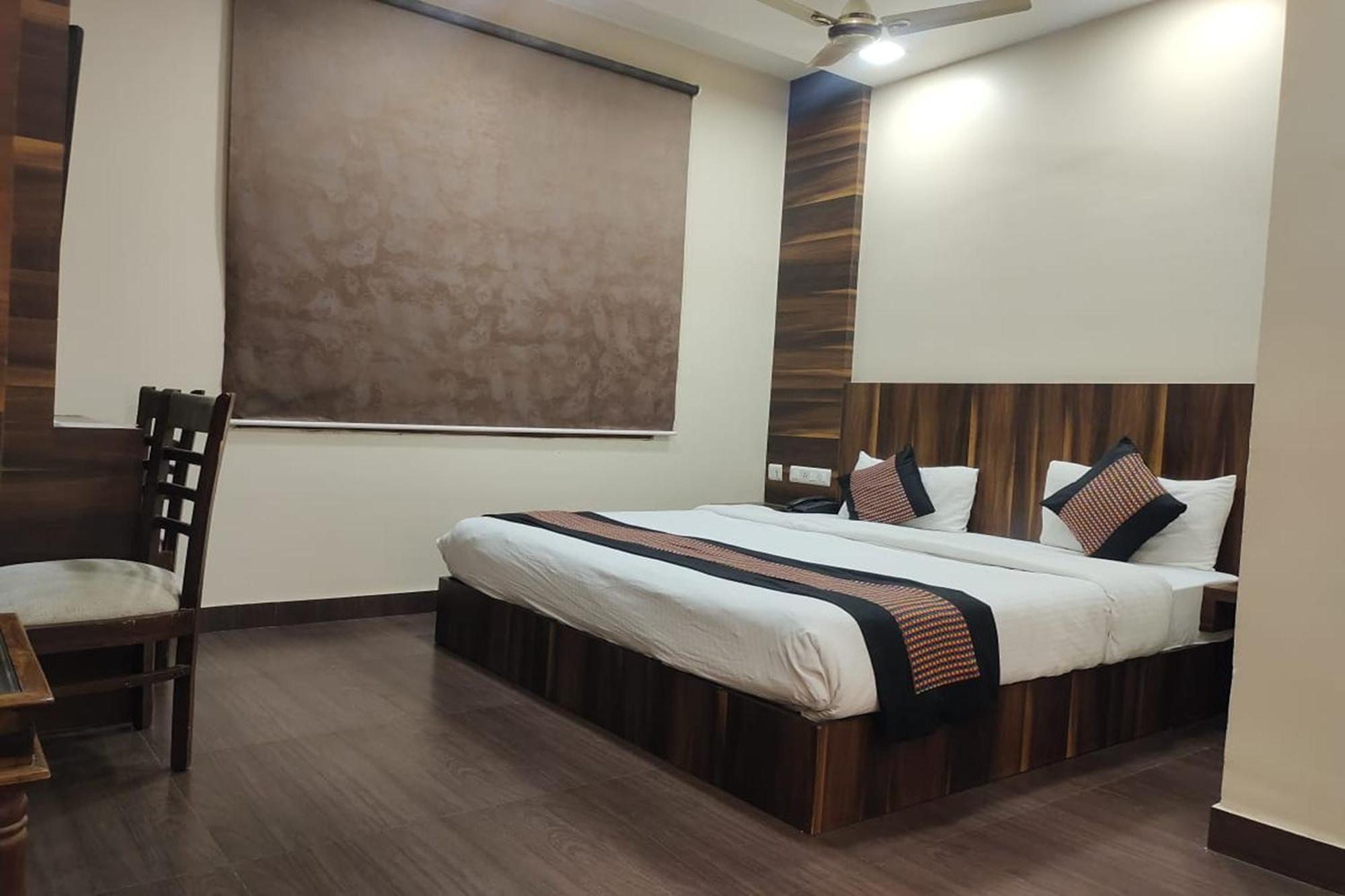 Hotel Rang Mahal Near Jaipur International Airport Ngoại thất bức ảnh