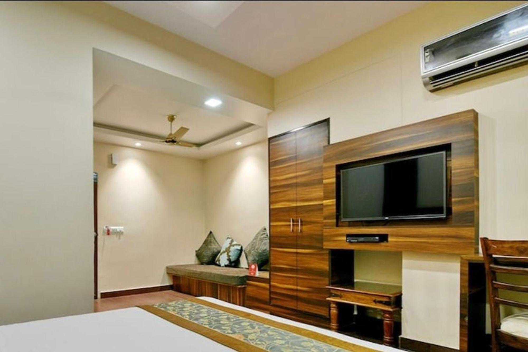 Hotel Rang Mahal Near Jaipur International Airport Ngoại thất bức ảnh