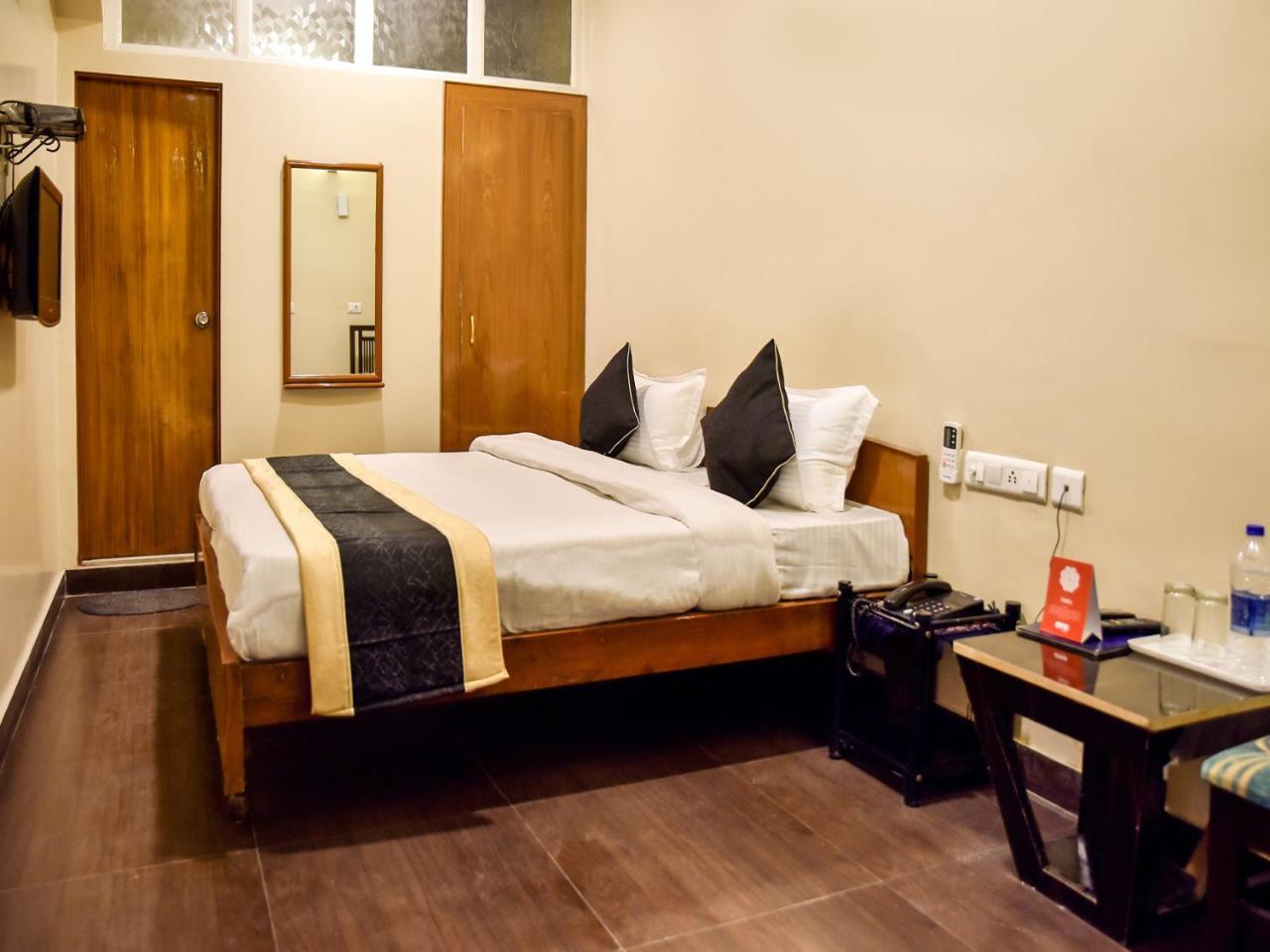 Hotel Rang Mahal Near Jaipur International Airport Ngoại thất bức ảnh